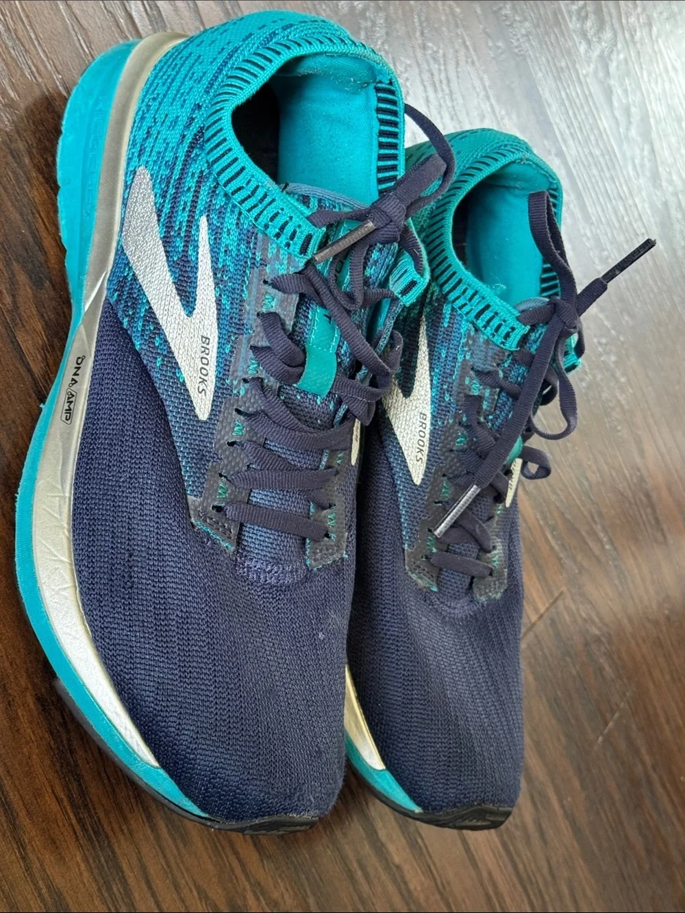 Brooks breathable knit
